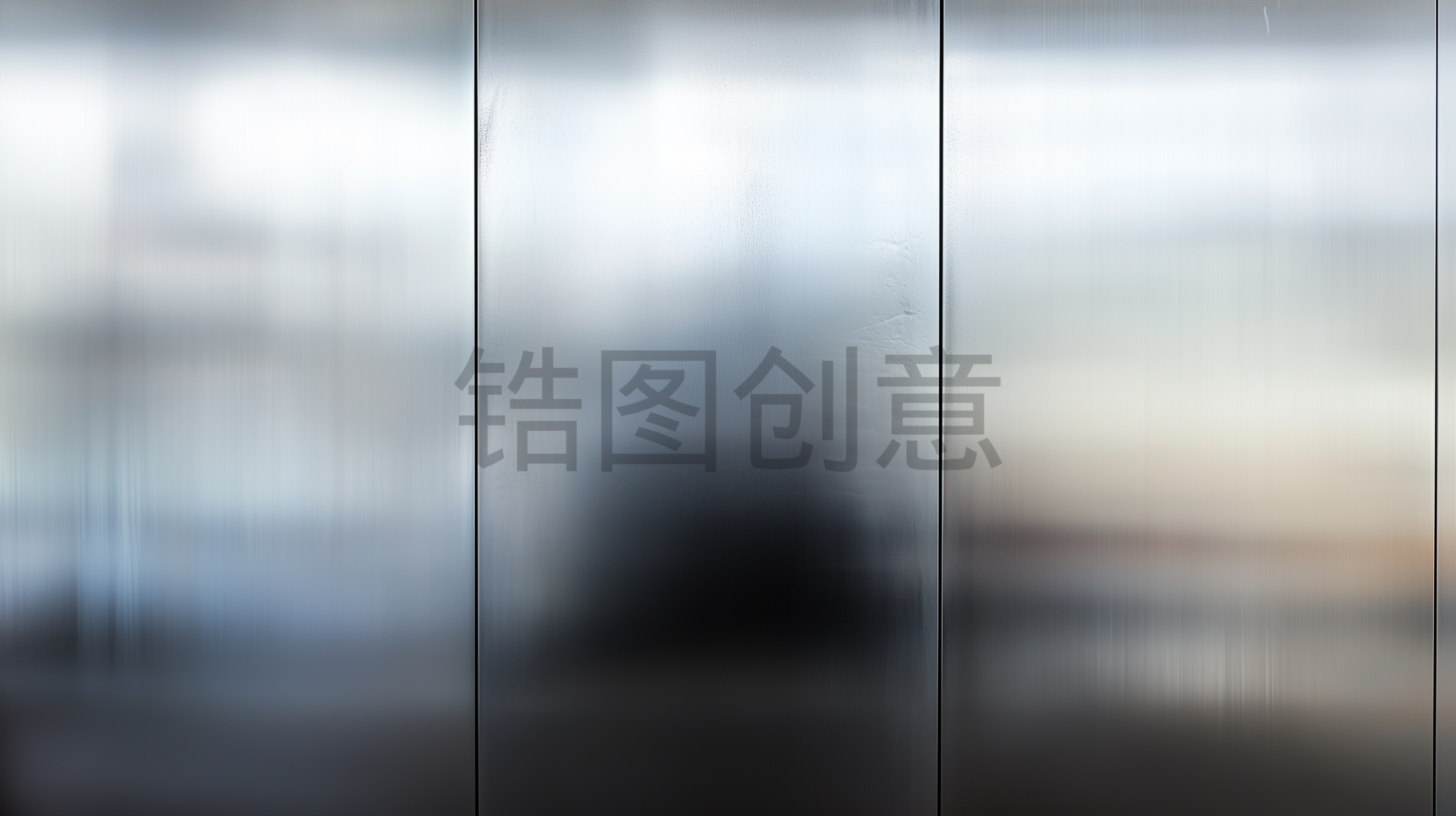 带有平滑的曲线纹理和反射光的金属感银色背景