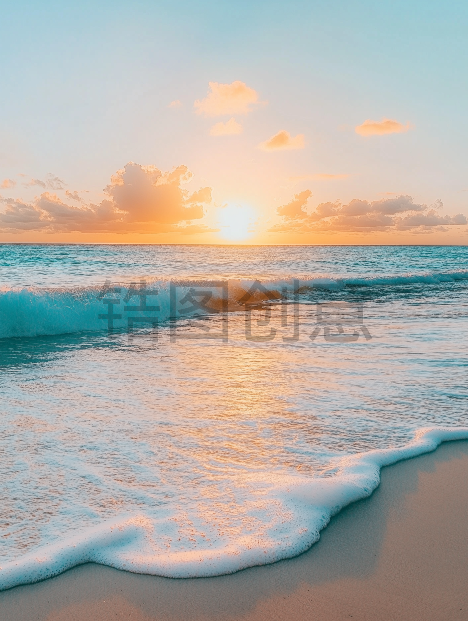 宁静的海滩日出场景太阳海浪沙滩天空海面大自然写实背景