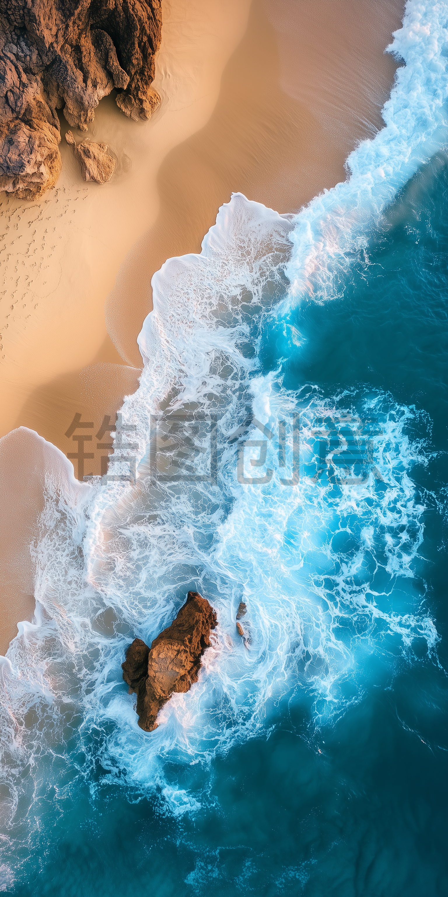 海滩，俯视波浪，沙滩，宁静的早晨，阳光，广角，海洋，海岸，日出